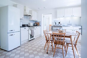 Palace Park - 2 Bedroom Bungalow - Manorbier