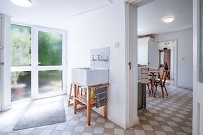 Palace Park - 2 Bedroom Bungalow - Manorbier