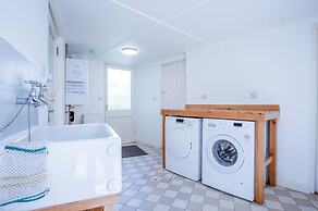 Palace Park - 2 Bedroom Bungalow - Manorbier