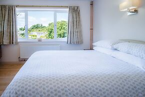 Palace Park - 2 Bedroom Bungalow - Manorbier