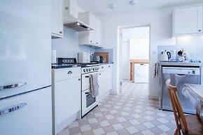 Palace Park - 2 Bedroom Bungalow - Manorbier