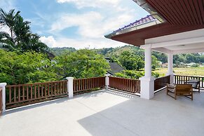 Tropical 3BR Pool Villa Amaya in Kamala