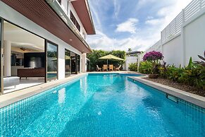 Tropical 3BR Pool Villa Amaya in Kamala