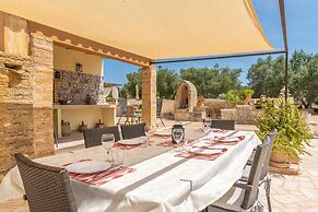 3 C an Boto in Manacor