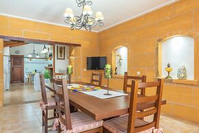 3 C an Boto in Manacor