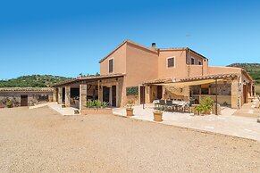 3 C an Boto in Manacor