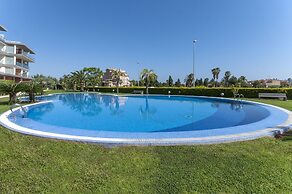 Brezo in Oliva With 2 Bedrooms and 2 Bathrooms