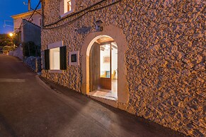 Can Bess Mancor De La Vall