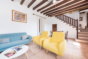 Can Bess Mancor De La Vall