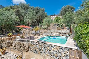 Can Bess Mancor De La Vall