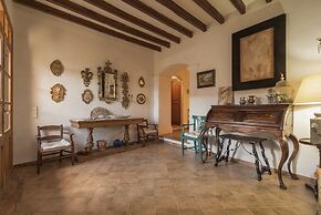 Ca Na Carme Alaronera