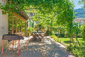 Can Altes in Biniaraix