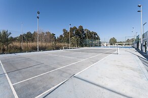 Alejandrita in Grau i Platja