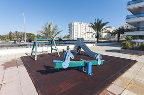 Alejandrita in Grau i Platja