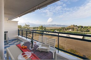 Alejandrita in Grau i Platja