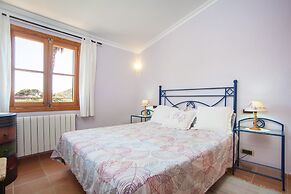 Can Boi Den Cifre in Pollen a