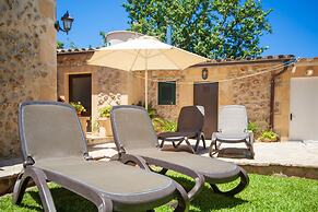 Can Boi Den Cifre in Pollen a