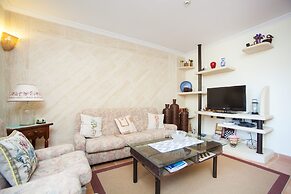 Can Boi Den Cifre in Pollen a