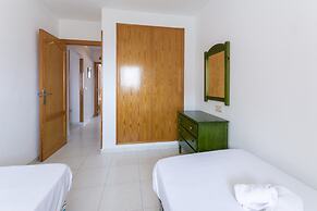 Begonia in Daim s With 2 Bedrooms and 1 Bathrooms