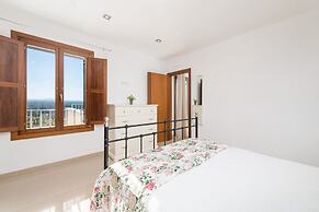 Biali in Buger With 4 Bedrooms and 2 Bathrooms