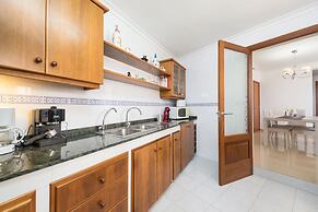 Biali in Buger With 4 Bedrooms and 2 Bathrooms