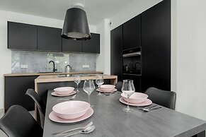 Apartment Near the Harbour by Renters