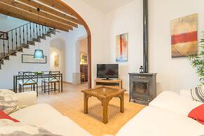 Can Pistola in Algaida