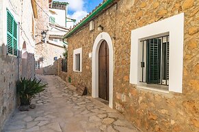 Cas Decu in Fornalutx