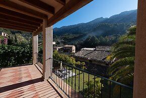 Circe in Fornalutx With 4 Bedrooms and 4 Bathrooms