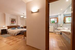 Circe in Fornalutx With 4 Bedrooms and 4 Bathrooms