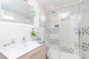 Casa Delfin in Sa R Pita