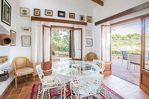 Es Mirador in Cala Mendia