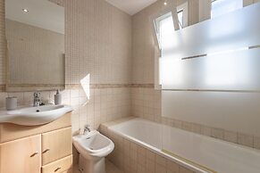 El Zoco De I aki - Adults Only