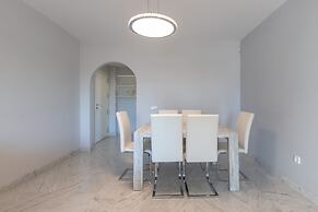 El Zoco De I aki - Adults Only