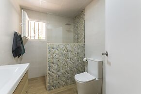 Cova De L Aire in La Drova