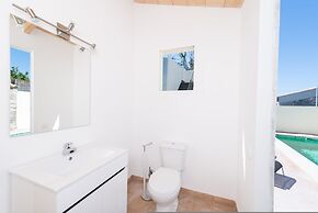 Pegaso in Campanet With 4 Bedrooms and 2 Bathrooms