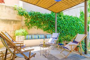 Penya in S Illot-cala Morlanda