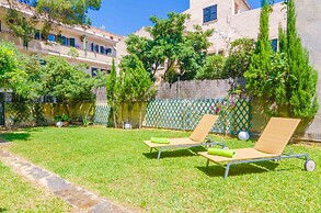 Penya in S Illot-cala Morlanda