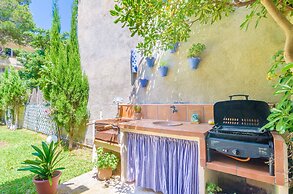 Penya in S Illot-cala Morlanda