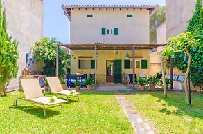 Penya in S Illot-cala Morlanda