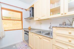 Penya in S Illot-cala Morlanda