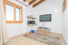 Son Pujol in Montu ri