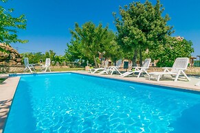 Son Pujol in Montu ri