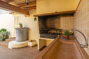 Unio 36 in Ariany With 4 Bedrooms and 2 Bathrooms