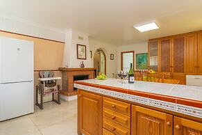 Unio 36 in Ariany With 4 Bedrooms and 2 Bathrooms