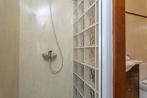 Unio 36 in Ariany With 4 Bedrooms and 2 Bathrooms