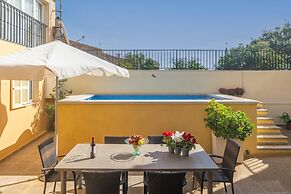 Unio 36 in Ariany With 4 Bedrooms and 2 Bathrooms