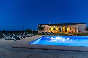 S Estacio in Muro With 4 Bedrooms and 2 Bathrooms