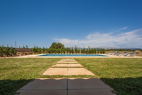 S Estacio in Muro With 4 Bedrooms and 2 Bathrooms