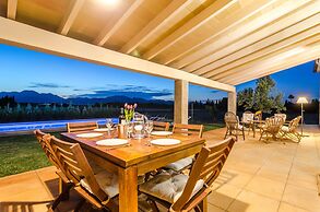 S Estacio in Muro With 4 Bedrooms and 2 Bathrooms